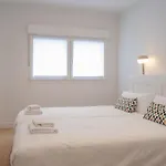 Avg Manuel Junquera 27 *