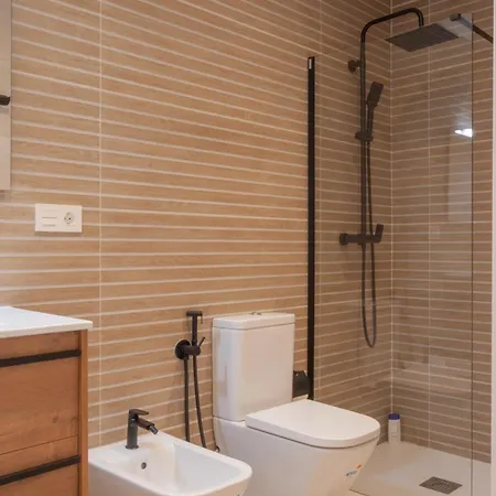 Apartment Av Manuel Junquera 27