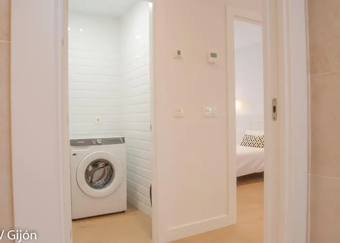 Apartament Avg Manuel Junquera 27 *