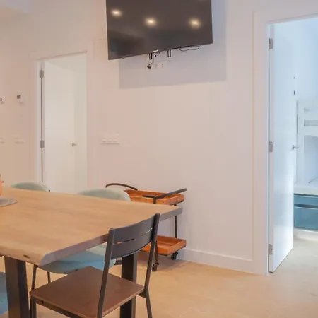 Avg Manuel Junquera 27 Apartament *